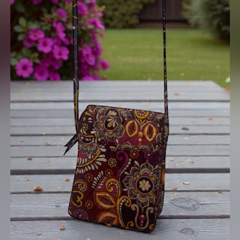 Vera Bradley Mini Hipster Safari Sunset crossbody bag - Picture 4 of 10